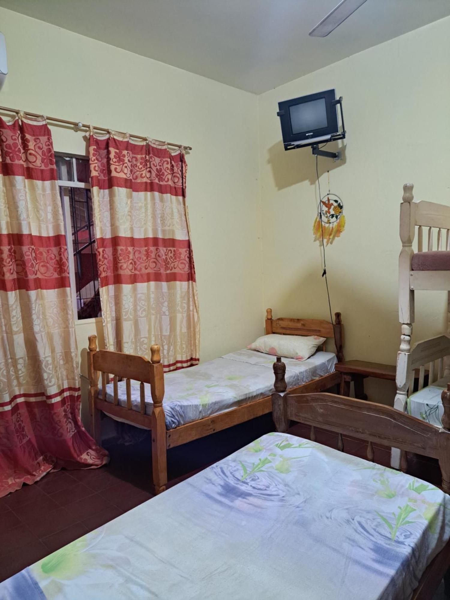 Hummingbird Hostel ซิวดัดเดลเอสเต ภายนอก รูปภาพ
